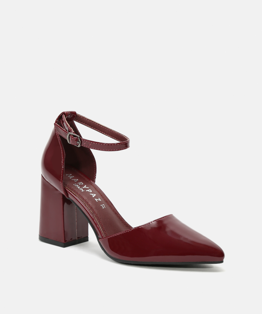 Sapatos salto image number null